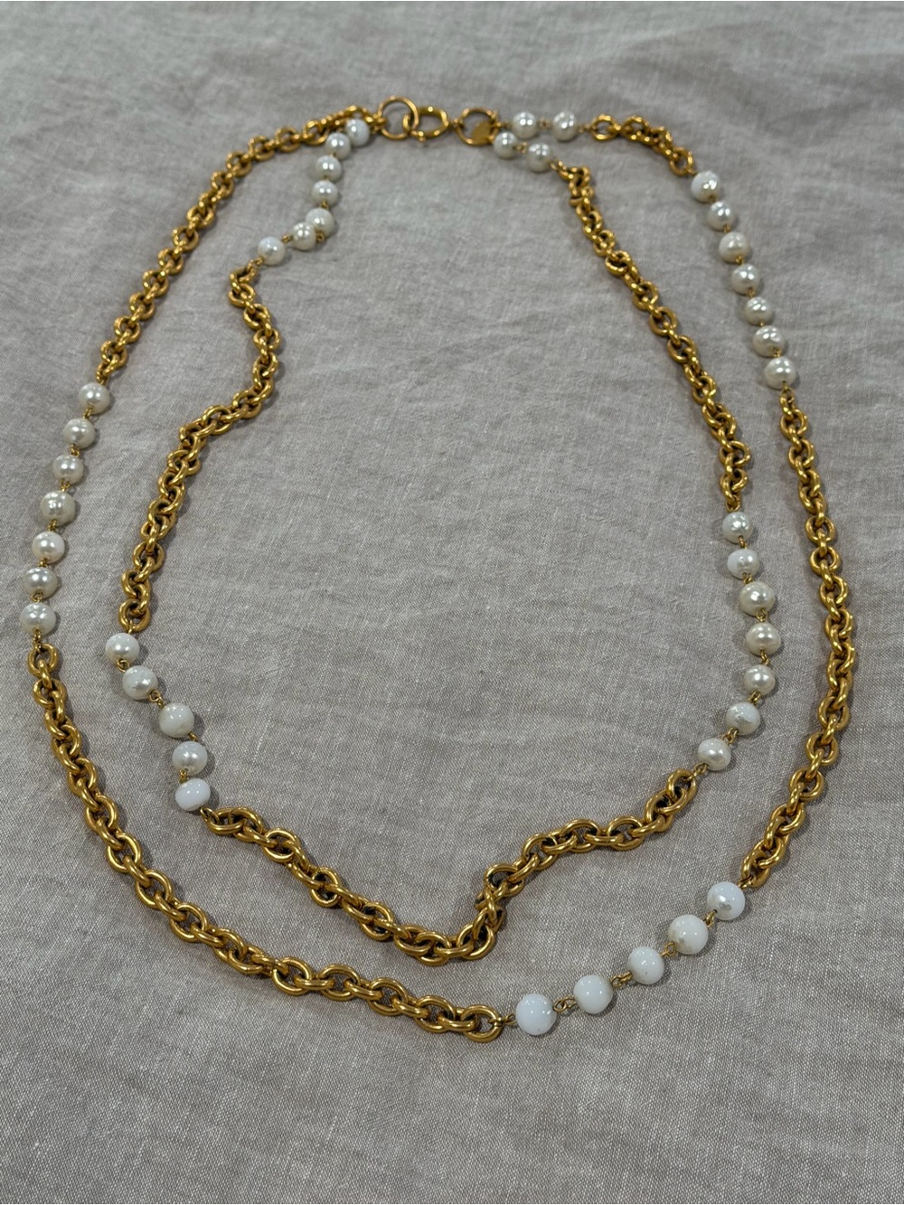 Auth Vintage CHANEL Gold Belt Chain Necklace Bracelet White Pearled Faux Beads